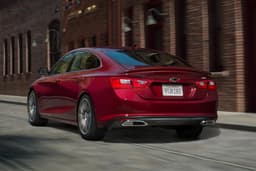 CHEVROLET MALIBU thumbnail 1